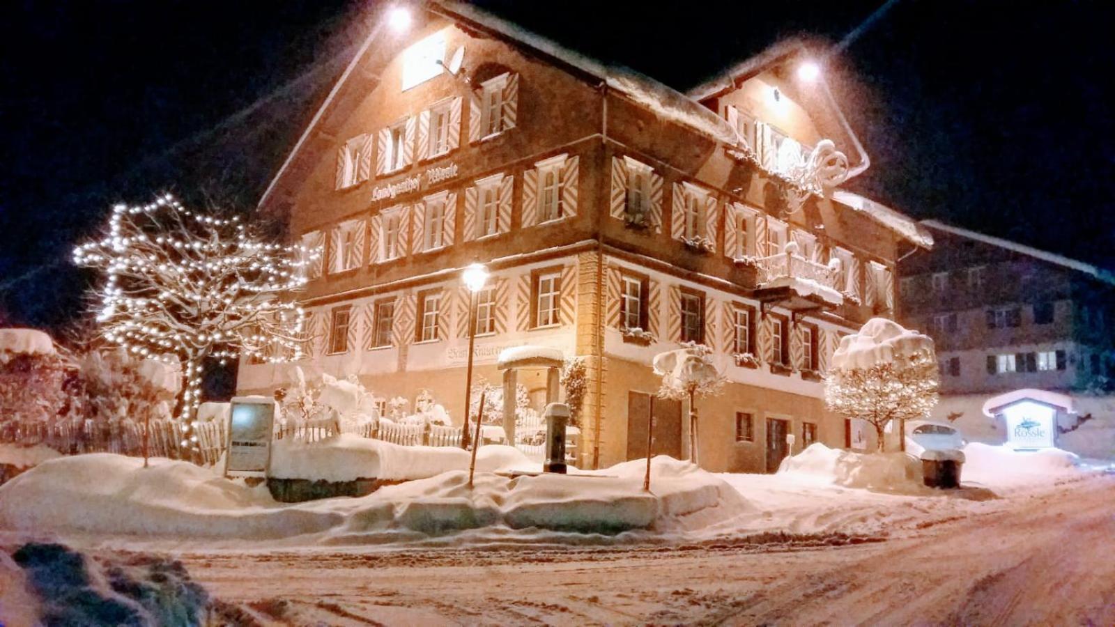 Landgasthof Roessle - Beim Kraeuterwirt Oberstaufen Exterior photo